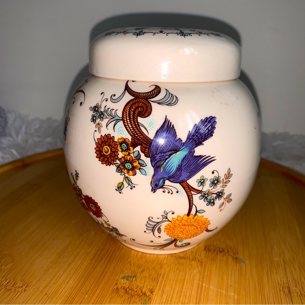 Sadler Vintage Ginger Jar England Blue Bird Paradise Vanity Table Jar